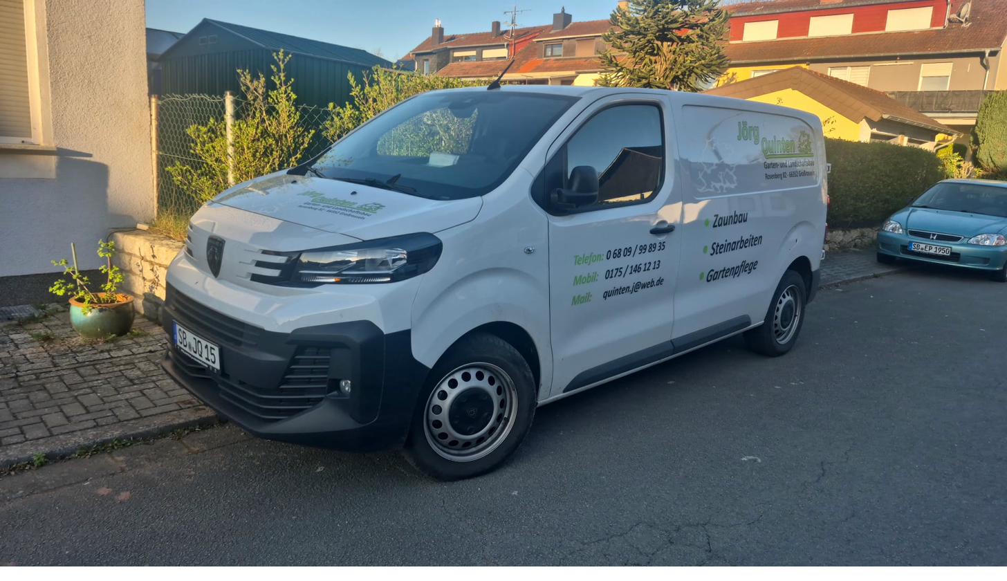 Pflasterarbeiten durch das Team von Jörg Quinten